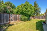 523 Thomas Circle - Photo 17