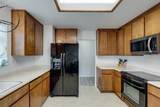 523 Thomas Circle - Photo 9