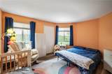 1380 Capitol Drive - Photo 16
