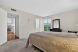 5429 Newcastle - Photo 17