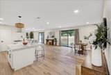 715 Hunter - Photo 8