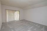 2944 Hyde Park Circle - Photo 14