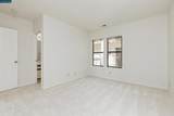 621 Villa Way - Photo 24