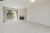 621 Villa Way - Photo 4