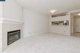 621 Villa Way - Photo 7