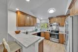 1654 Parkview Green Circle - Photo 6