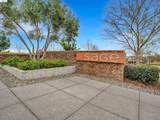 375 Basswood Cmn - Photo 31