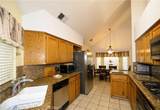 2037 Decatur - Photo 11