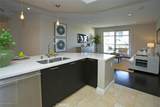 511 Caruso - Photo 12