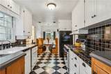 222 Holiday - Photo 15