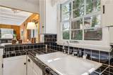222 Holiday - Photo 16