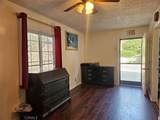 17441 Hiawatha St - Photo 7