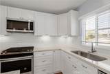 646 Westminster - Photo 11