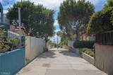 310 30th - Photo 3