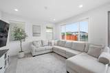 1122 Morning Glory Drive - Photo 9