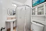1747 Avenue 46 - Photo 37