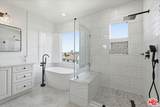 1431 Player Avenue - Photo 29