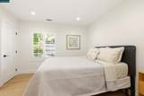 3298 Gloria Ter - Photo 30