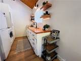 926 Barker - Photo 16