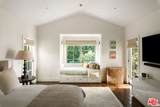 28823 Cliffside Drive - Photo 25