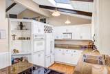 6900 Lakeview Drive - Photo 10