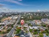 1103 33rd St - Photo 4