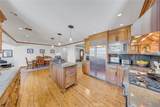 204 Wilson - Photo 20