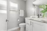 1011 Bay Front - Photo 33
