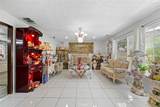 5442 Sepulveda Avenue - Photo 9