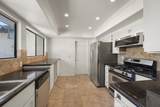 903 Queens Ct. - Photo 10