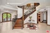 5018 Woodley Avenue - Photo 2