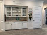 1059 Catalina Way - Photo 6