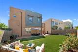 131 Newall - Photo 3