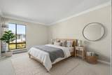 8 Commodore Drive - Photo 18