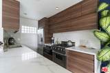 1145 Larrabee Street - Photo 16