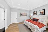 245 Rodeo - Photo 17
