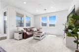 1401 Lasso Way - Photo 8