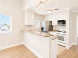 729 Knott - Photo 5