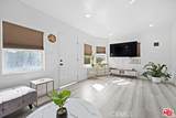2210 Clyde - Photo 32