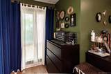 9149 Village Glen - Photo 15
