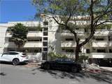 960 Larrabee - Photo 1