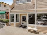 319 Richmond - Photo 3
