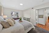 2374 Coventry - Photo 19
