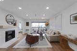 2111 Latham St - Photo 3