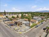 2208 Lake Street - Photo 8