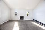15692 Armstrong - Photo 13