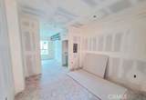 320 Mountain View - Photo 10