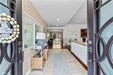 6917 Tyrone - Photo 15