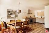 1942 Grace Avenue - Photo 8