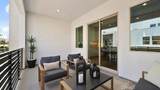 915 Walnut Terrace - Photo 8